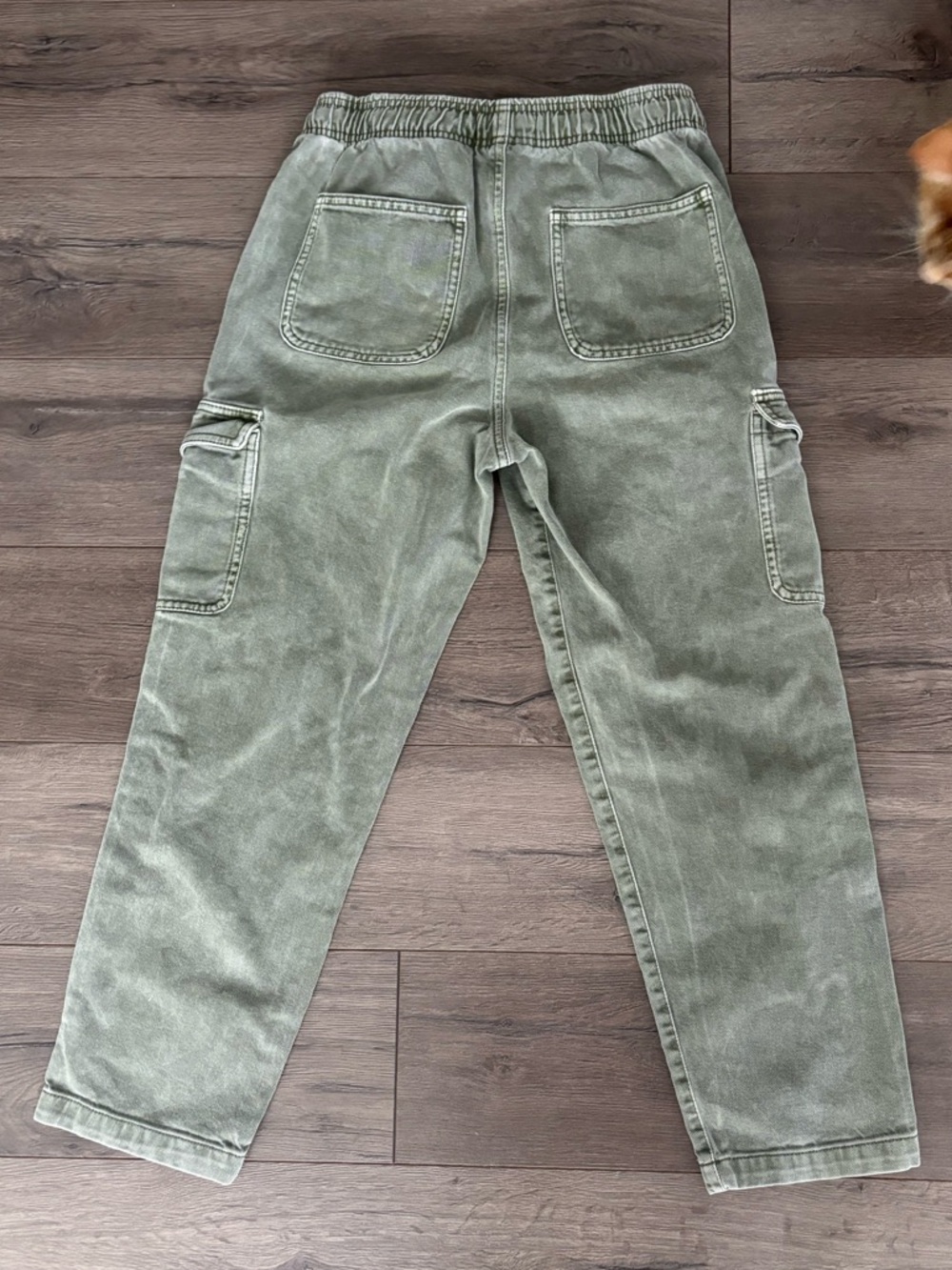GAP Olive Green Cargo Drawsting Pants - Picture 5 of 6